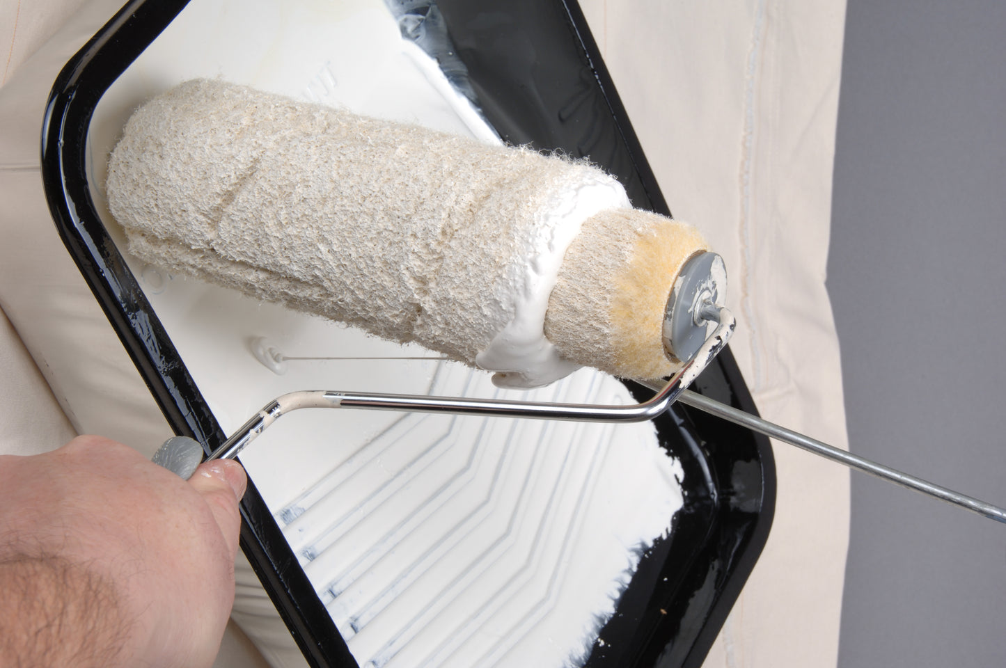 The Incredible Roller Squeegee (Better Than The 5-in-1 Tool!!) - Obvious Solutions